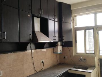 2 BHK Apartment in Crossings Republik for rent Ghaziabad. The reference number is 19220369