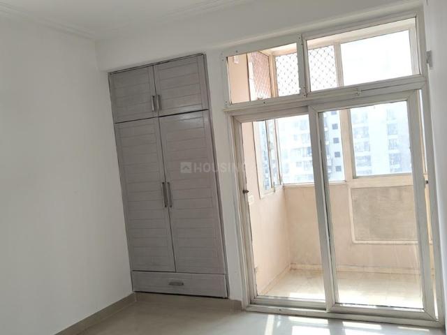 2 BHK Apartment in Crossings Republik for rent Ghaziabad. The reference number is 19592092