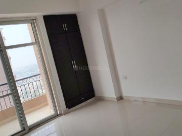 2 BHK Apartment in Crossings Republik for rent Ghaziabad. The reference number is 19592264