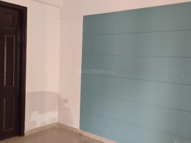 2 BHK Apartment in Crossings Republik for rent Ghaziabad. The reference number is 20032882