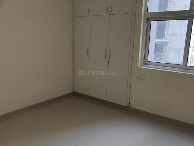 2 BHK Apartment in Crossings Republik for rent Ghaziabad. The reference number is 20694918