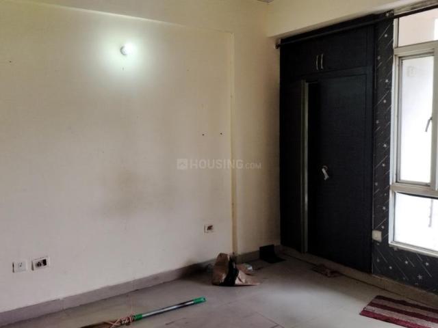 2 BHK Apartment in Crossings Republik for rent Ghaziabad. The reference number is 20742681