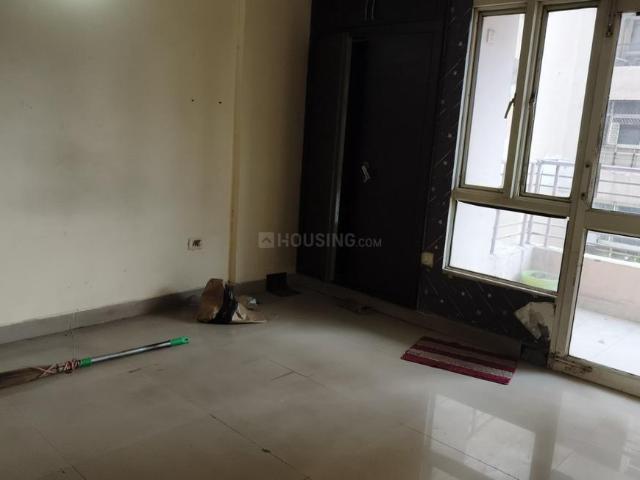 2 BHK Apartment in Crossings Republik for rent Ghaziabad. The reference number is 20742717