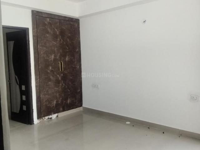 2 BHK Apartment in Crossings Republik for rent Ghaziabad. The reference number is 20703813