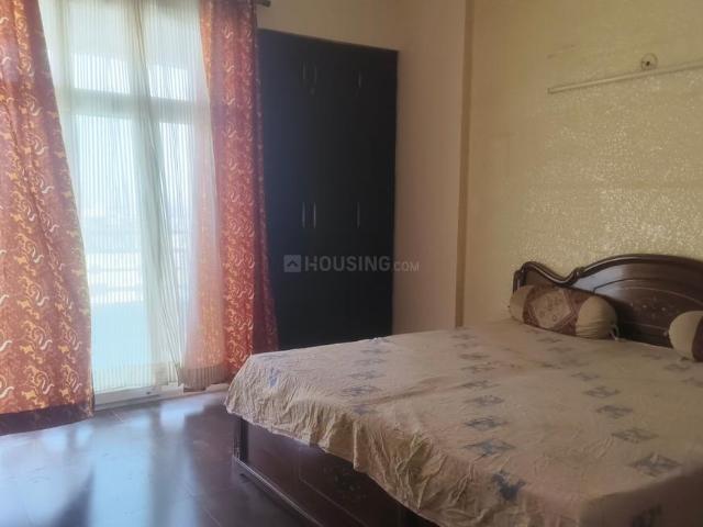 2 BHK Apartment in Crossings Republik for rent Ghaziabad. The reference number is 20725700