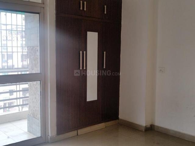 2 BHK Apartment in Crossings Republik for rent Ghaziabad. The reference number is 21063812