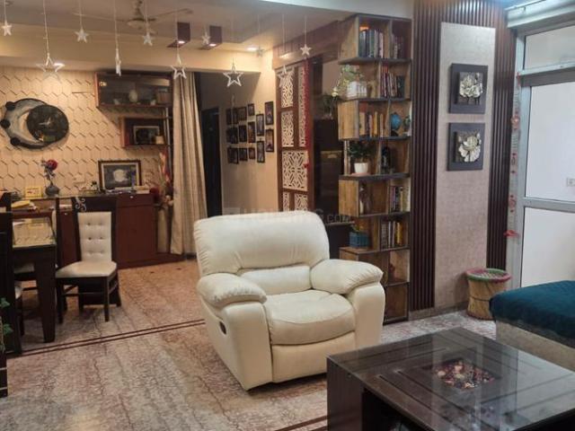 2 BHK Apartment in Crossings Republik for rent Ghaziabad. The reference number is 21129753