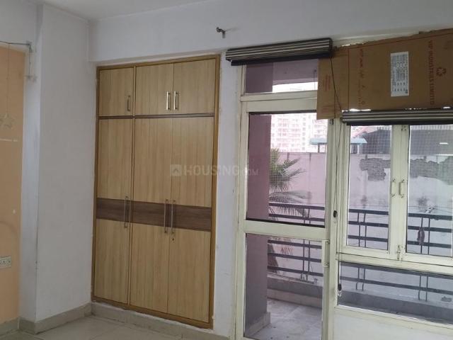 2 BHK Apartment in Crossings Republik for rent Ghaziabad. The reference number is 21361028