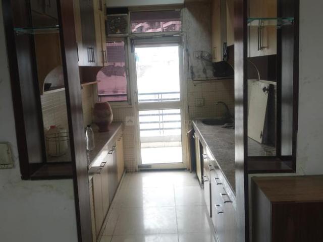 2 BHK Apartment in Crossings Republik for rent Ghaziabad. The reference number is 21368472