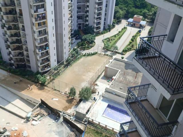 2 BHK Apartment in Crossings Republik for resale Ghaziabad. The reference number is 21140048