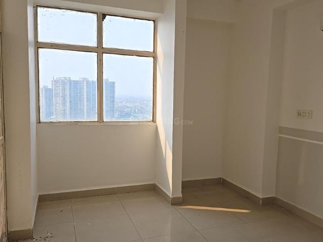 2 BHK Apartment in Crossings Republik for resale Ghaziabad. The reference number is 21159118