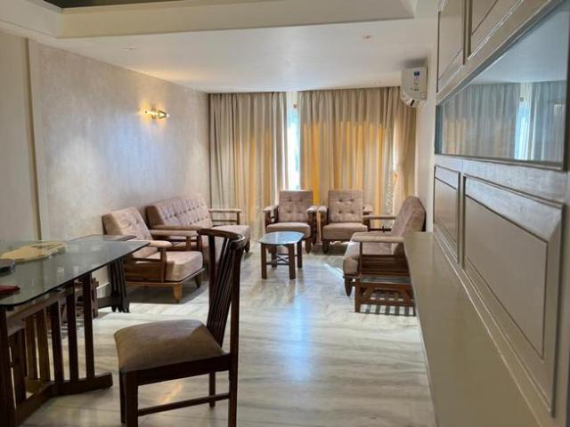 2 BHK Apartment in Cuffe Parade for rent Mumbai. The reference number is 20340315