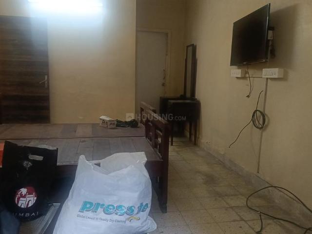 2 BHK Apartment in Cumballa Hill for rent Mumbai. The reference number is 20405455