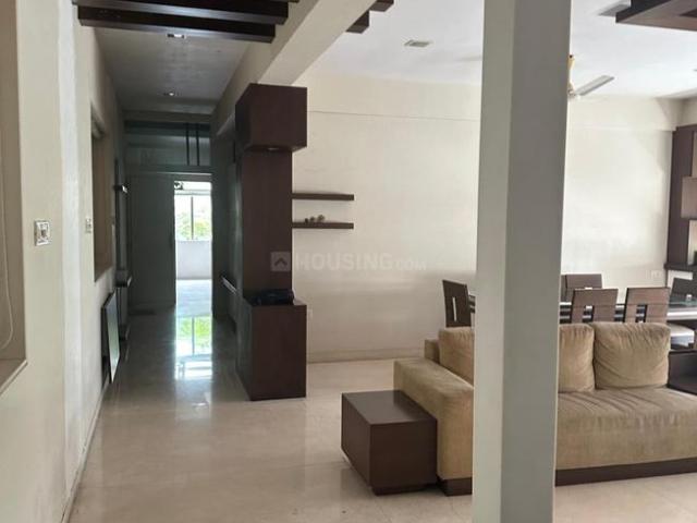 2 BHK Apartment in Cumballa Hill for resale Mumbai. The reference number is 21022937