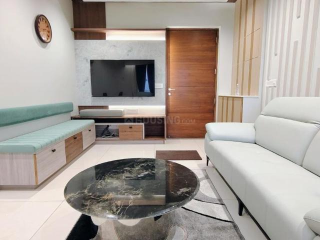 2 BHK Apartment in Ambawadi for rent Ahmedabad. The reference number is 19911833