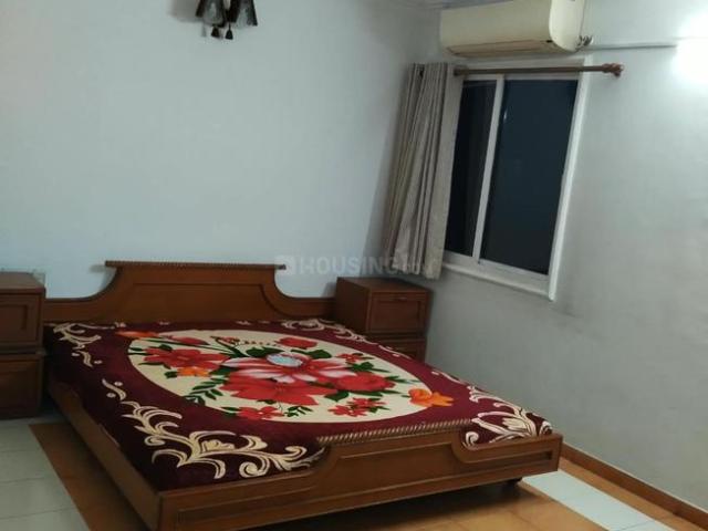 2 BHK Apartment in Ambawadi for rent Ahmedabad. The reference number is 21265686