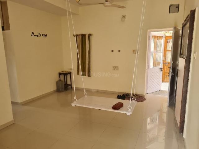 2 BHK Apartment in Ambawadi for resale Ahmedabad. The reference number is 20677731