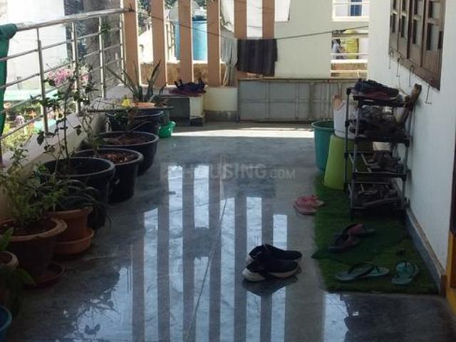 2 BHK Apartment in Amberpet for rent Hyderabad. The reference number is 13396331