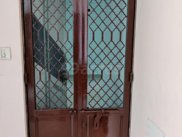 2 BHK Apartment in Khokhra for resale Ahmedabad. The reference number is 10895719