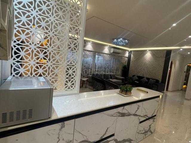 2 BHK Apartment in Antop Hill for resale Mumbai. The reference number is 17732777