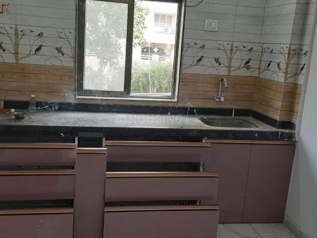 2 BHK Apartment in Andheri West for rent Mumbai. The reference number is 13227662