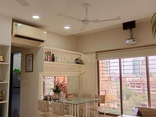2 BHK Apartment in Andheri West for rent Mumbai. The reference number is 17043972