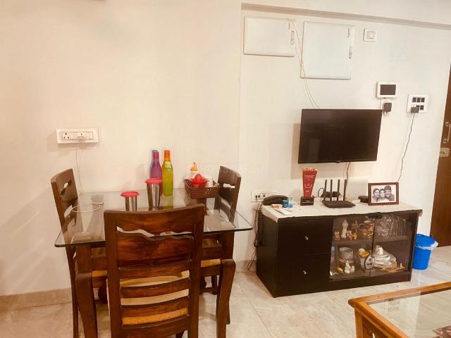 2 BHK Apartment in Andheri West for rent Mumbai. The reference number is 17353705