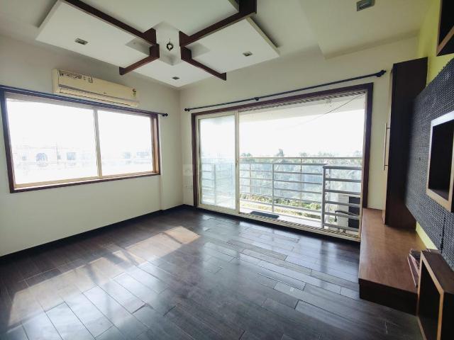 2 BHK Apartment in Andheri West for rent Mumbai. The reference number is 18844431