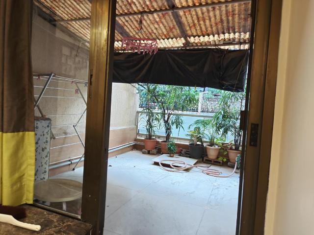 2 BHK Apartment in Andheri West for rent Mumbai. The reference number is 19250726