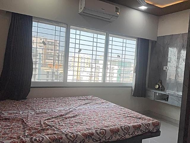 2 BHK Apartment in Andheri West for rent Mumbai. The reference number is 19586200