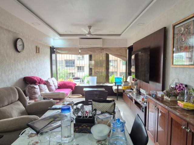 2 BHK Apartment in Andheri West for rent Mumbai. The reference number is 20775607