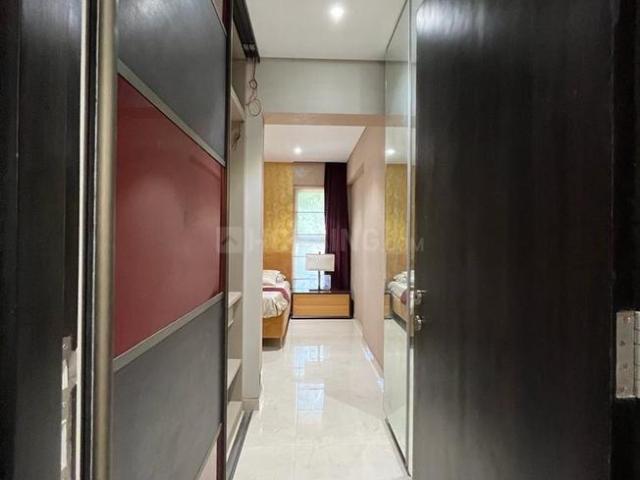 2 BHK Apartment in Andheri West for resale Mumbai. The reference number is 19040015