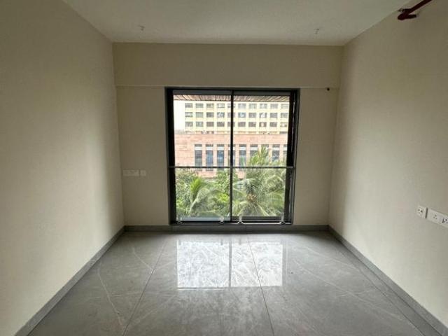2 BHK Apartment in Andheri West for resale Mumbai. The reference number is 17759740
