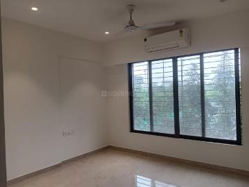 2 BHK Apartment in Andheri West for resale Mumbai. The reference number is 17810577