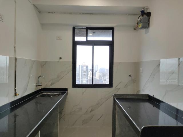 2 BHK Apartment in Andheri West for resale Mumbai. The reference number is 17825037