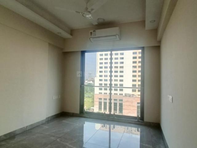 2 BHK Apartment in Andheri West for resale Mumbai. The reference number is 18681605