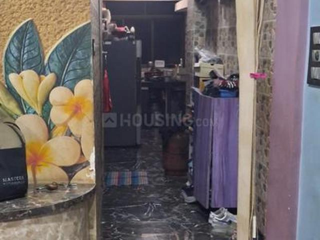 2 BHK Apartment in Andheri West for resale Mumbai. The reference number is 19873096