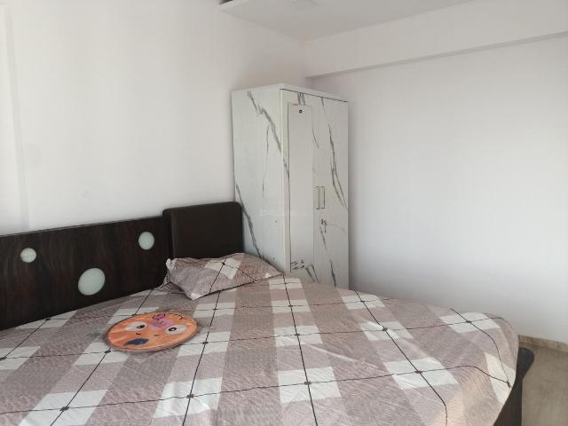 2 BHK Apartment in Andheri West for resale Mumbai. The reference number is 20392595