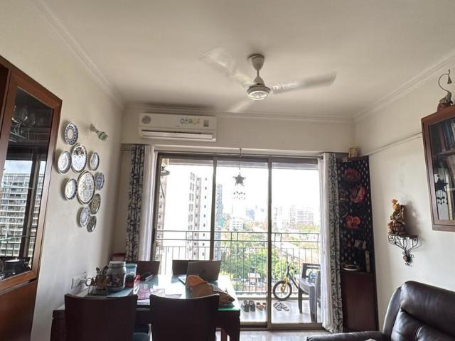 2 BHK Apartment in Andheri West for resale Mumbai. The reference number is 20427613