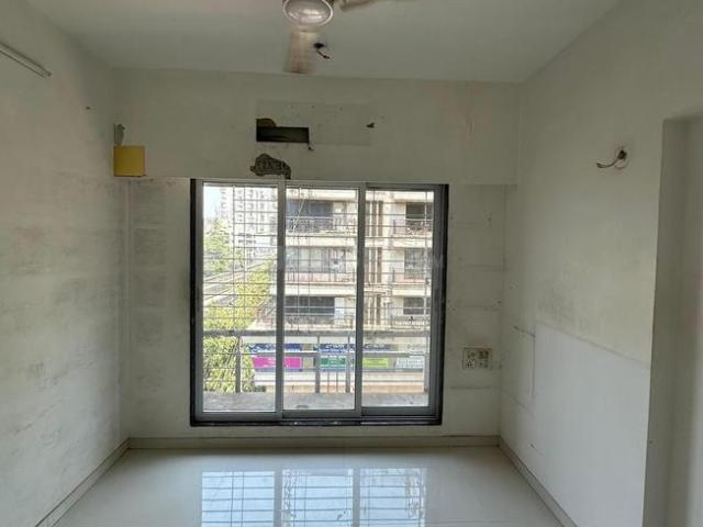 2 BHK Apartment in Andheri West for resale Mumbai. The reference number is 20500624