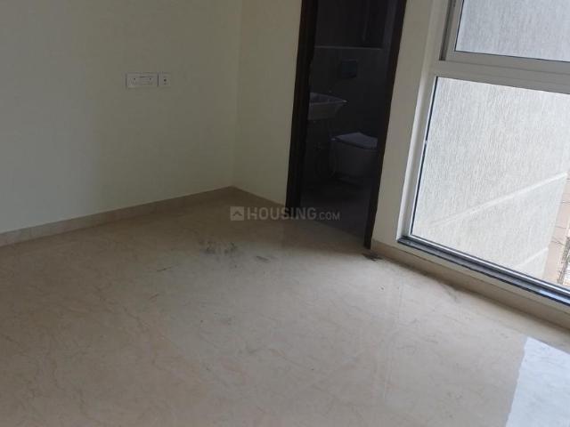 2 BHK Apartment in Andheri West for resale Mumbai. The reference number is 21043558