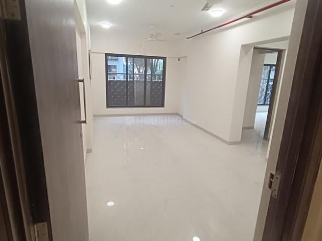 2 BHK Apartment in Andheri West for resale Mumbai. The reference number is 21195421