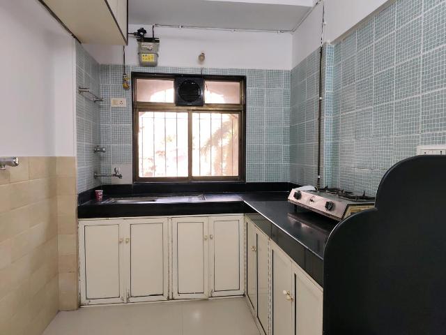 2 BHK Apartment in Andheri East for rent Mumbai. The reference number is 18439030