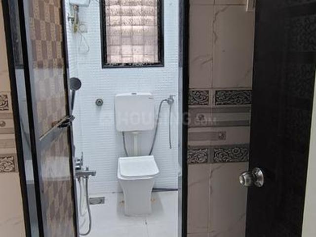 2 BHK Apartment in Andheri East for rent Mumbai. The reference number is 21005275