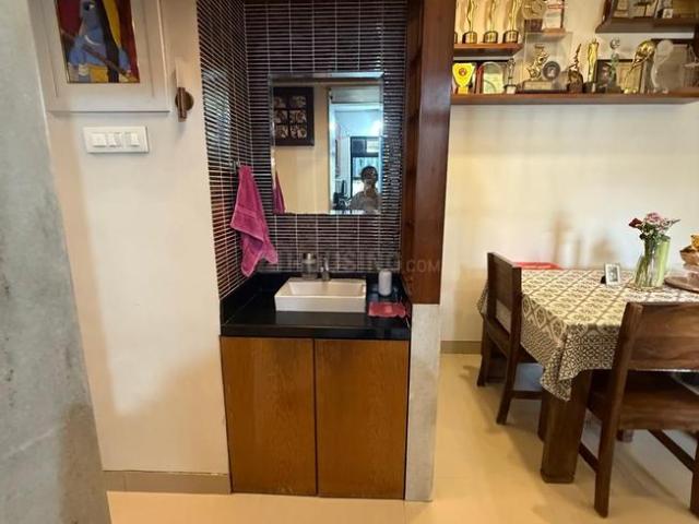 2 BHK Apartment in Andheri East for resale Mumbai. The reference number is 21012904