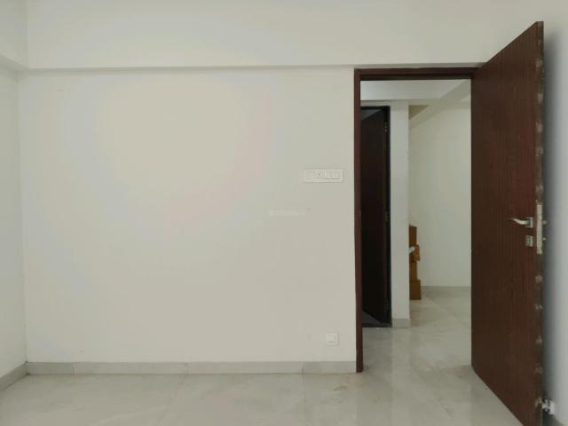 2 BHK Apartment in Andheri East for resale Mumbai. The reference number is 21302796