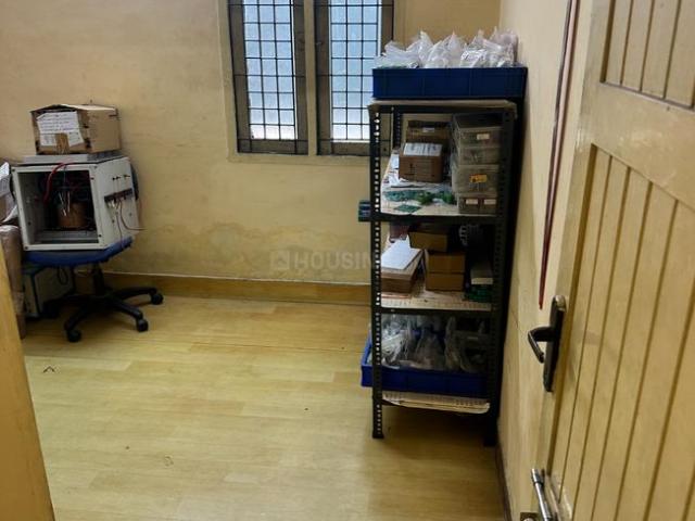 2 BHK Apartment in Anna Nagar West Extension for rent Chennai. The reference number is 21323887