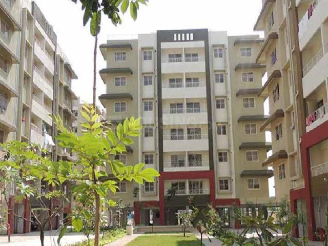 2 BHK Apartment in Aambethan for resale Pune. The reference number is 17886115