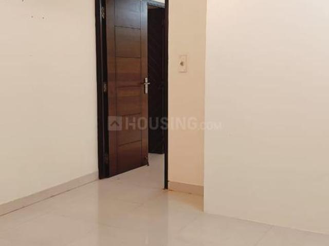 2 BHK Apartment in Adyar for rent Chennai. The reference number is 20581196