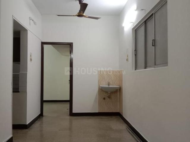 2 BHK Apartment in Adyar for rent Chennai. The reference number is 20948428